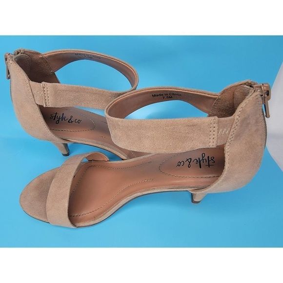 Style & Co Paycee Two-Piece Dress Sandals (size 7.5) - Picture 5 of 6